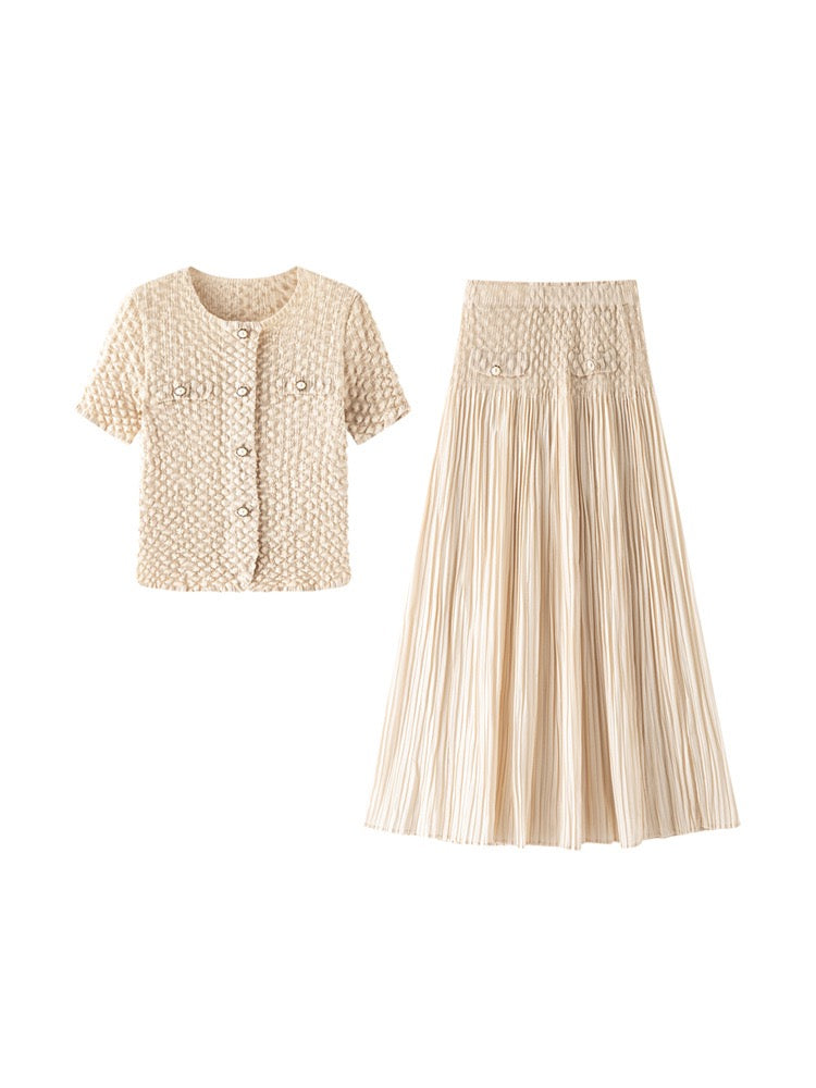 Pleated Collection