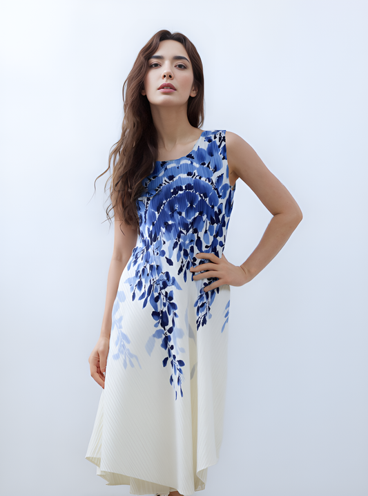 Pleated Sleeveless Dress with prints-White/Blue