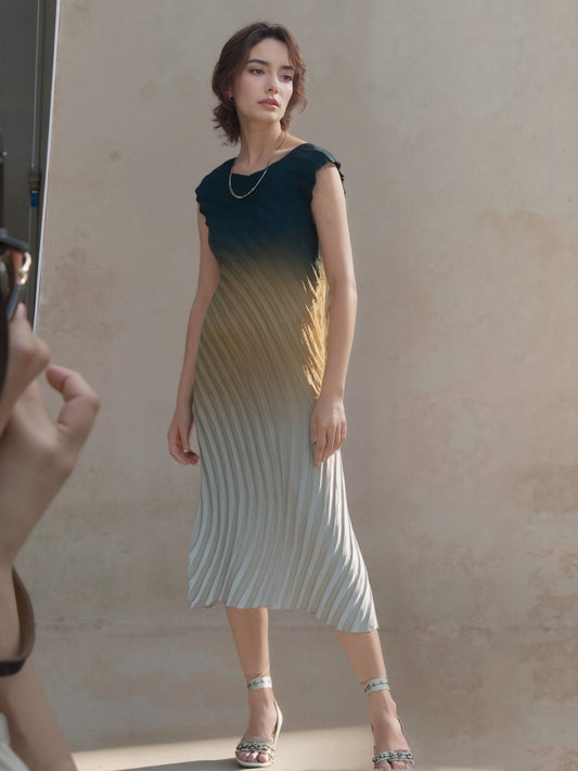 Pleated Sleeveless mermaid dress