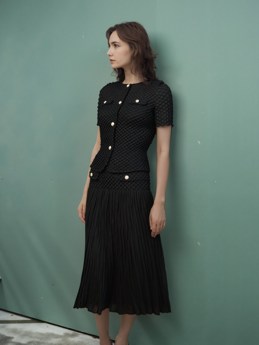 Pleated Chanel look mock pockets skirt ( Black )