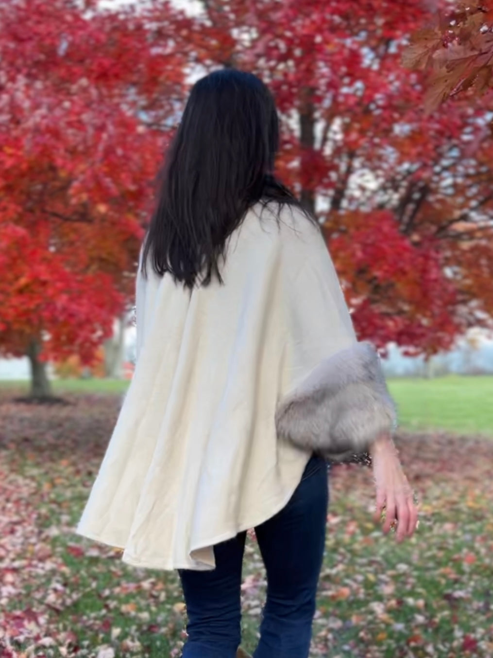 Fur Trim Kimono Knitted Cape with Autumn Winter Imitation Rabbit Fur Collar Windproof Cloak Boho Style Fur Collar Shawl Warm Cardigan solid color - Oatmeal