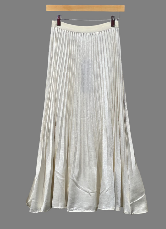 Pleating Crushed Sateen Skirt (Cream)