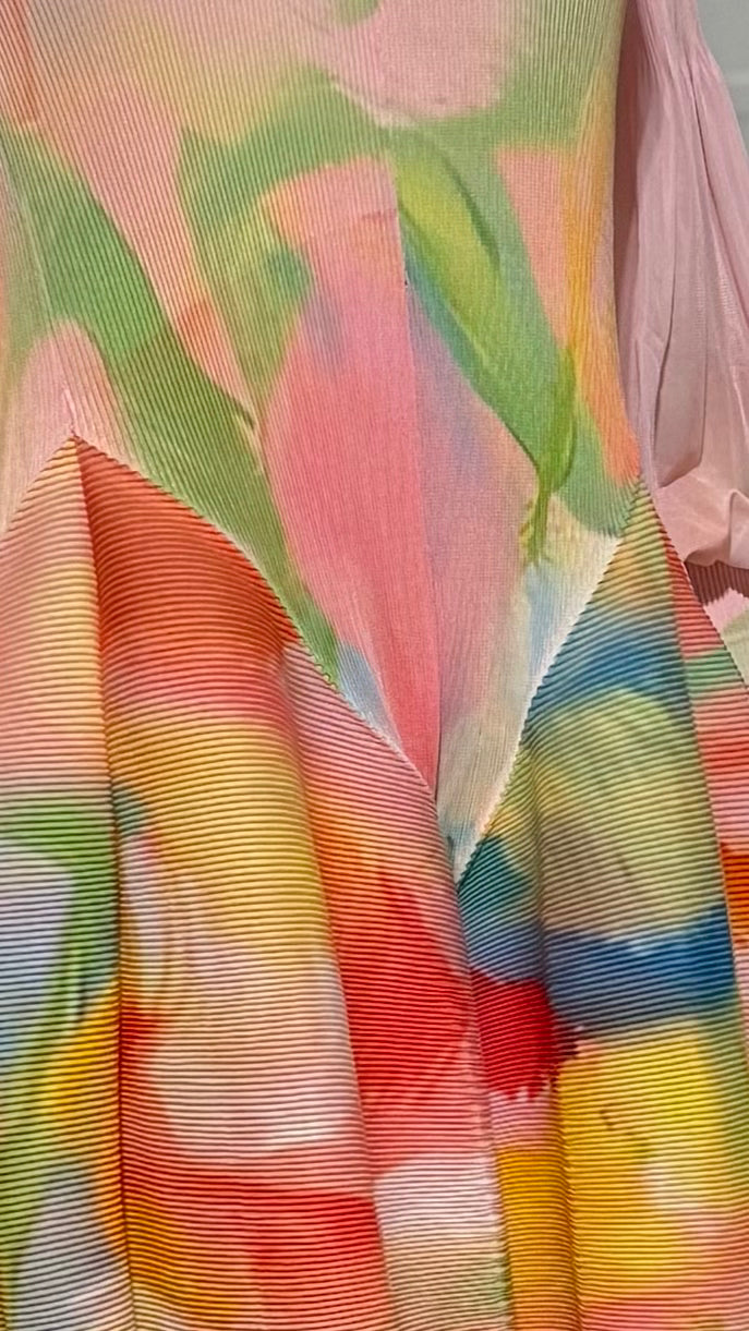 One-Size Pleated Floral Dress with Balloon Sleeves - Pink Watercolor