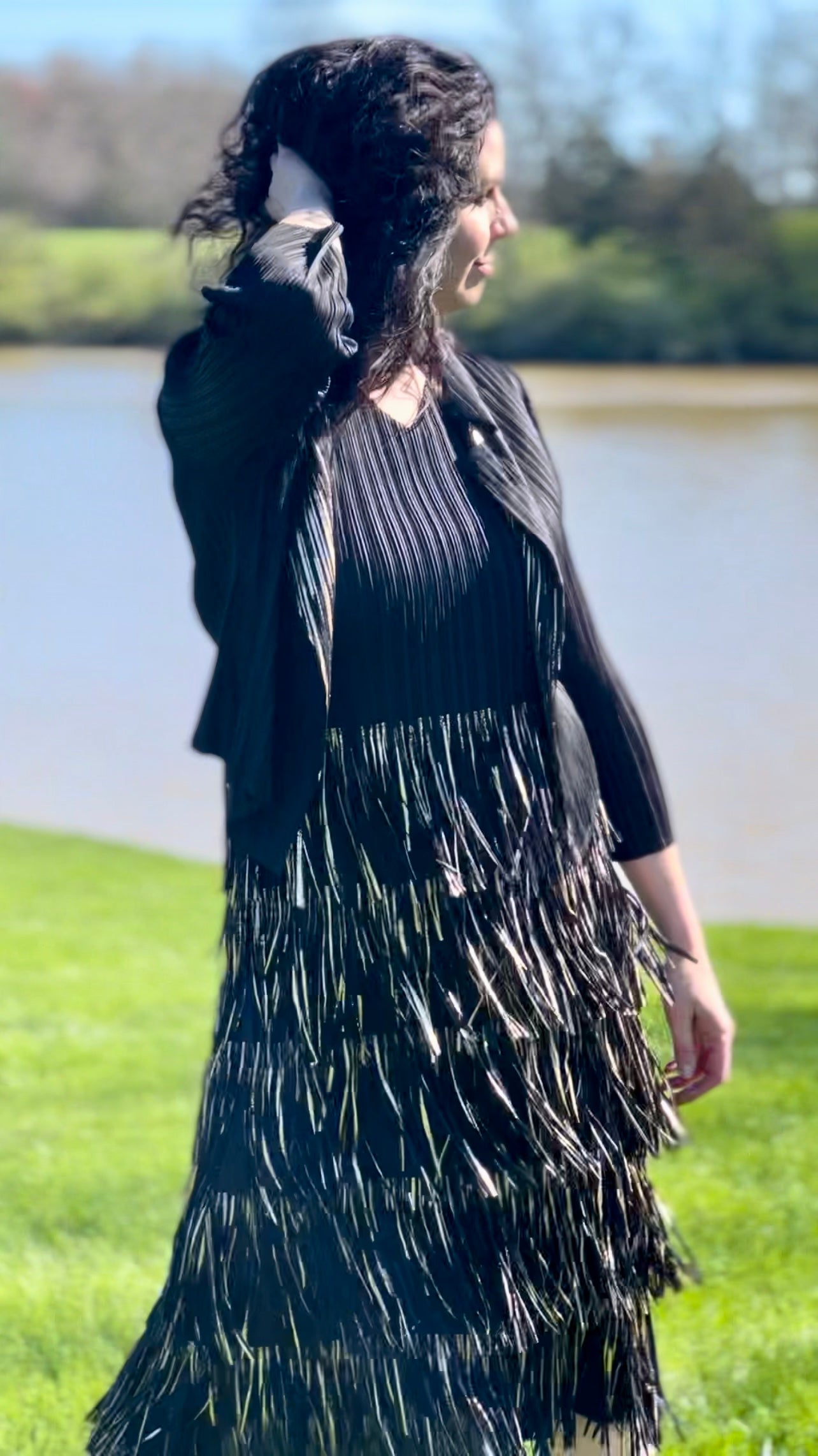 Pleating with fringe Dress set (Black/Gold)
