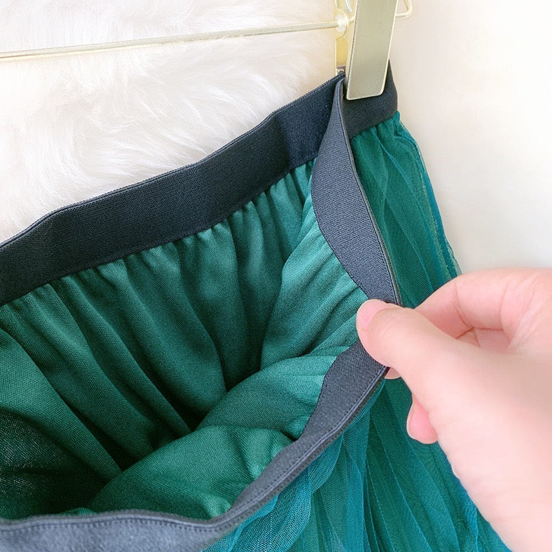 Fairy pleating mesh Skirt with Leopard print hem (Green)