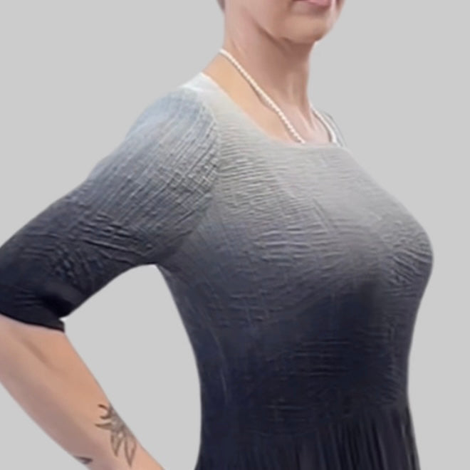 Pleated dress with 3/4 sleeves Ombre effect (Black)