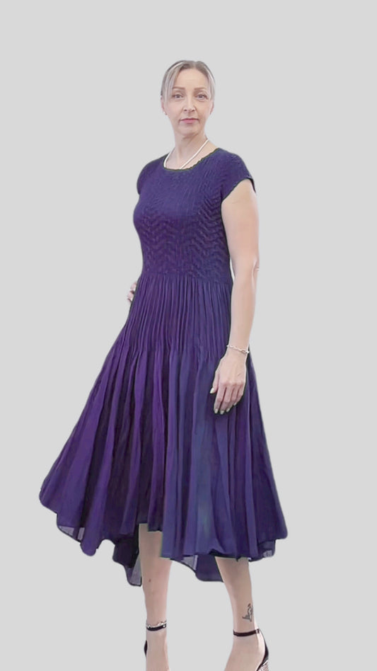 Pleated dress with Cupsleeves  (Violet)