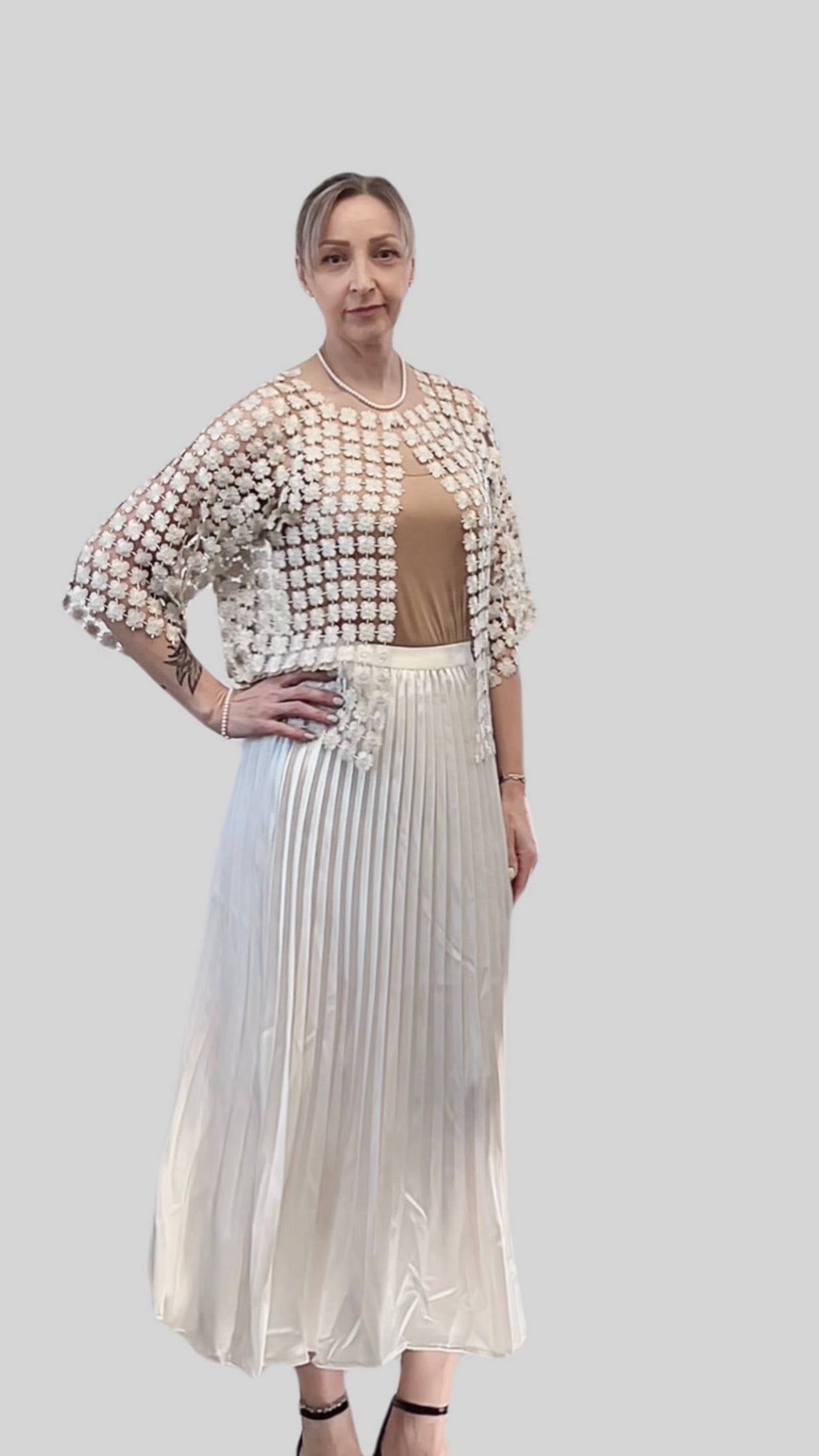 Short Lace jacket