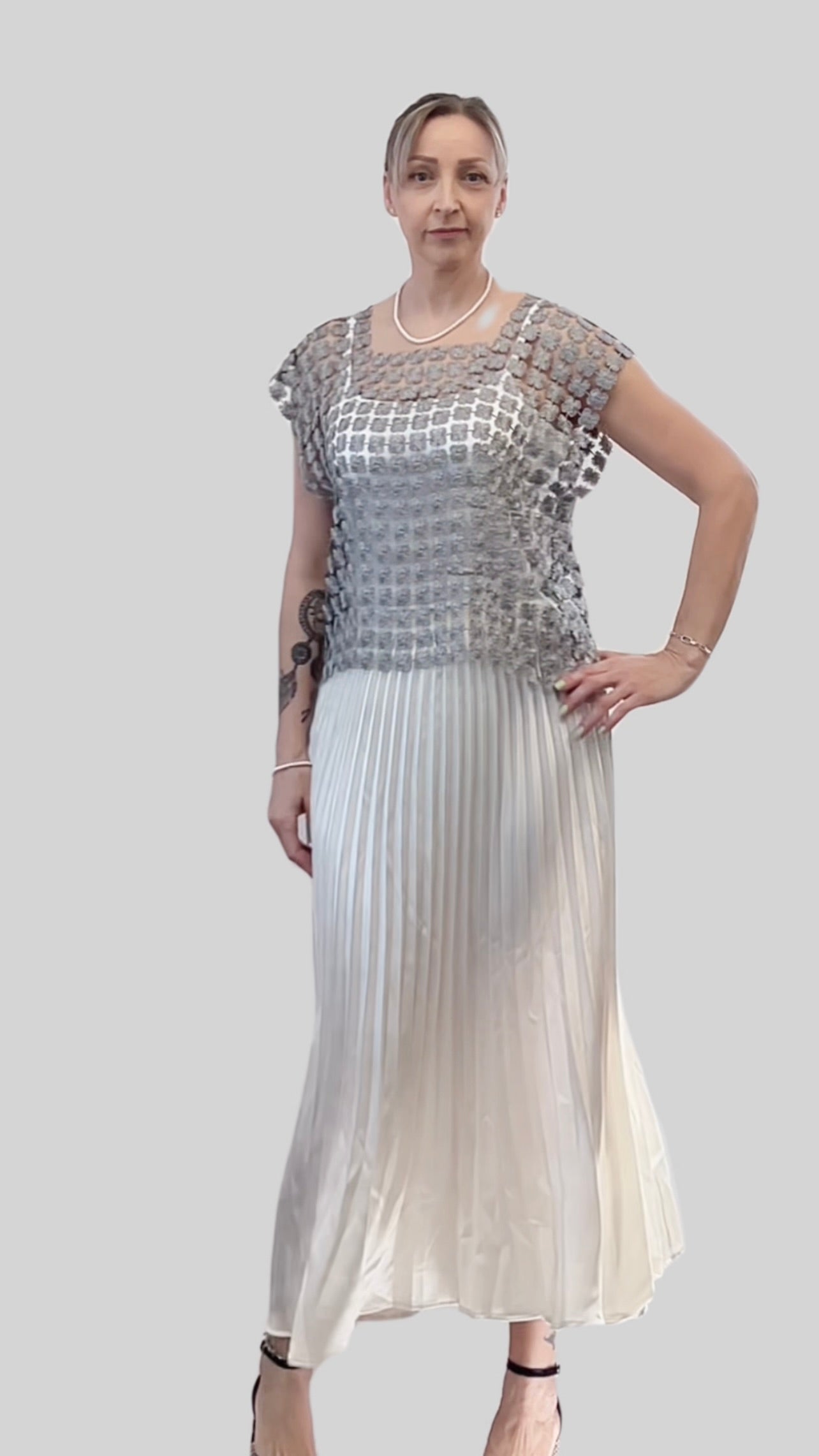 Lace Vest (Silver)