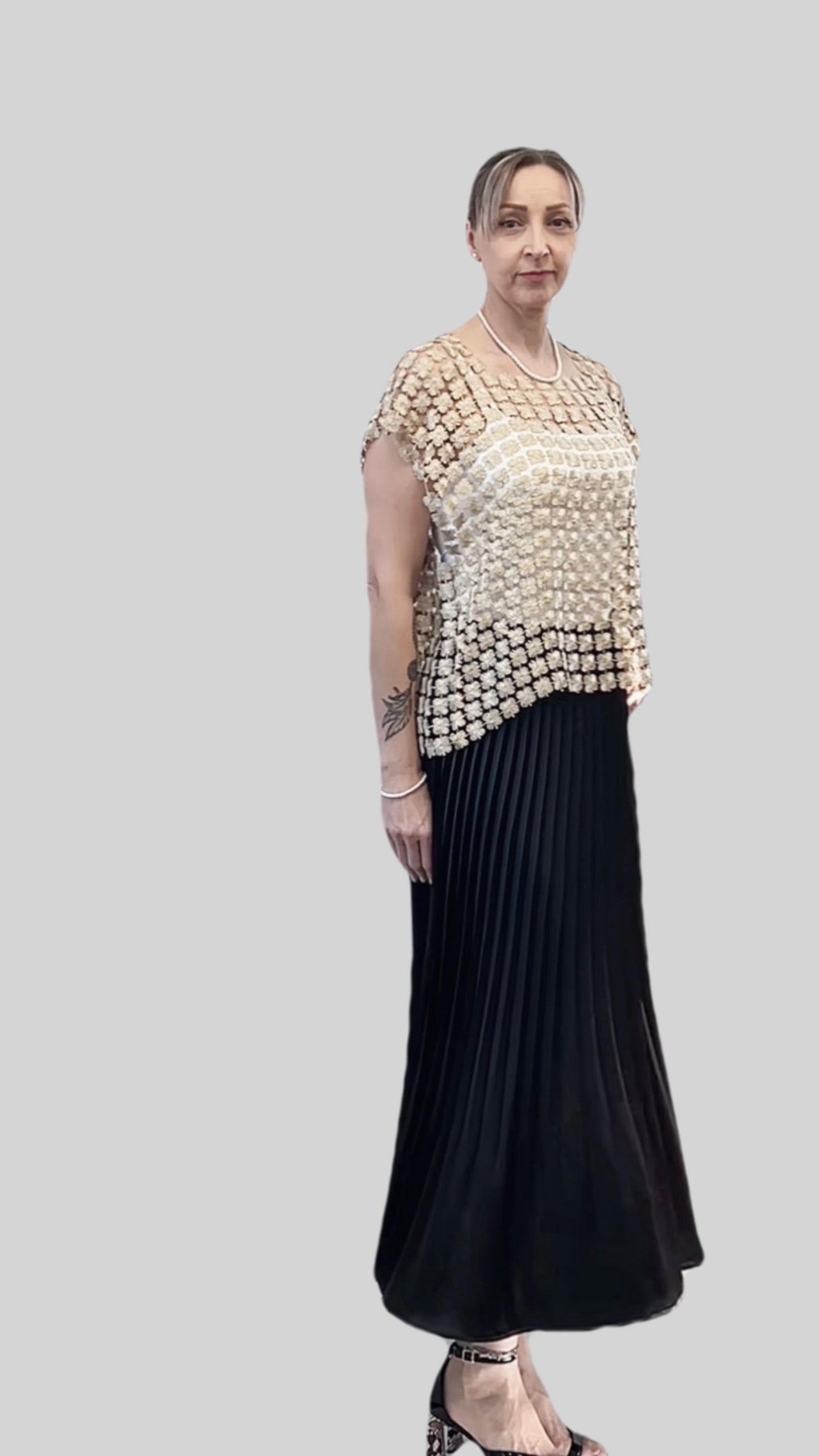 Lace Vest (Champagne)