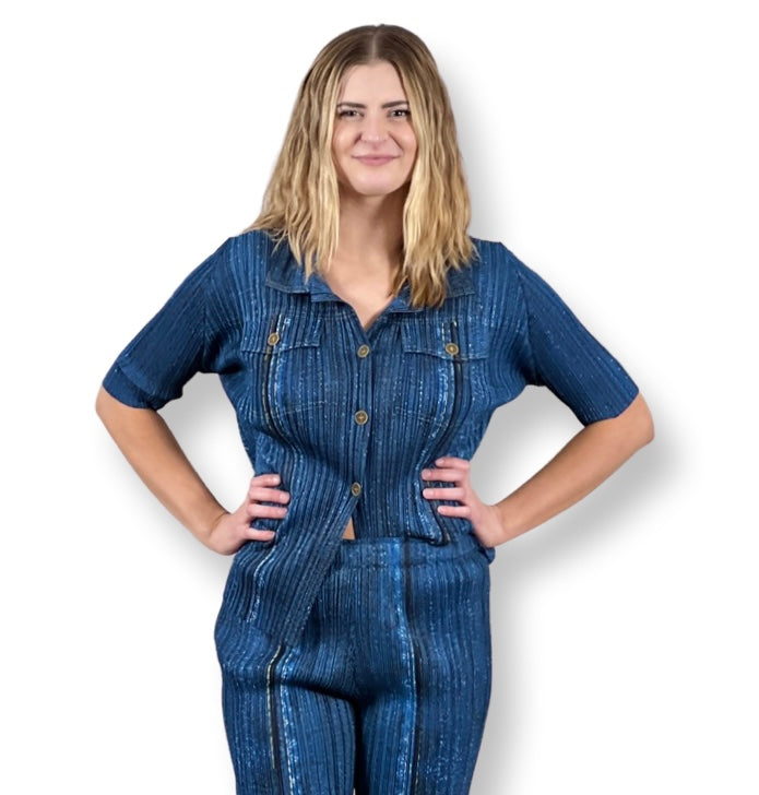 Denim Look Pleating pocket shirt
