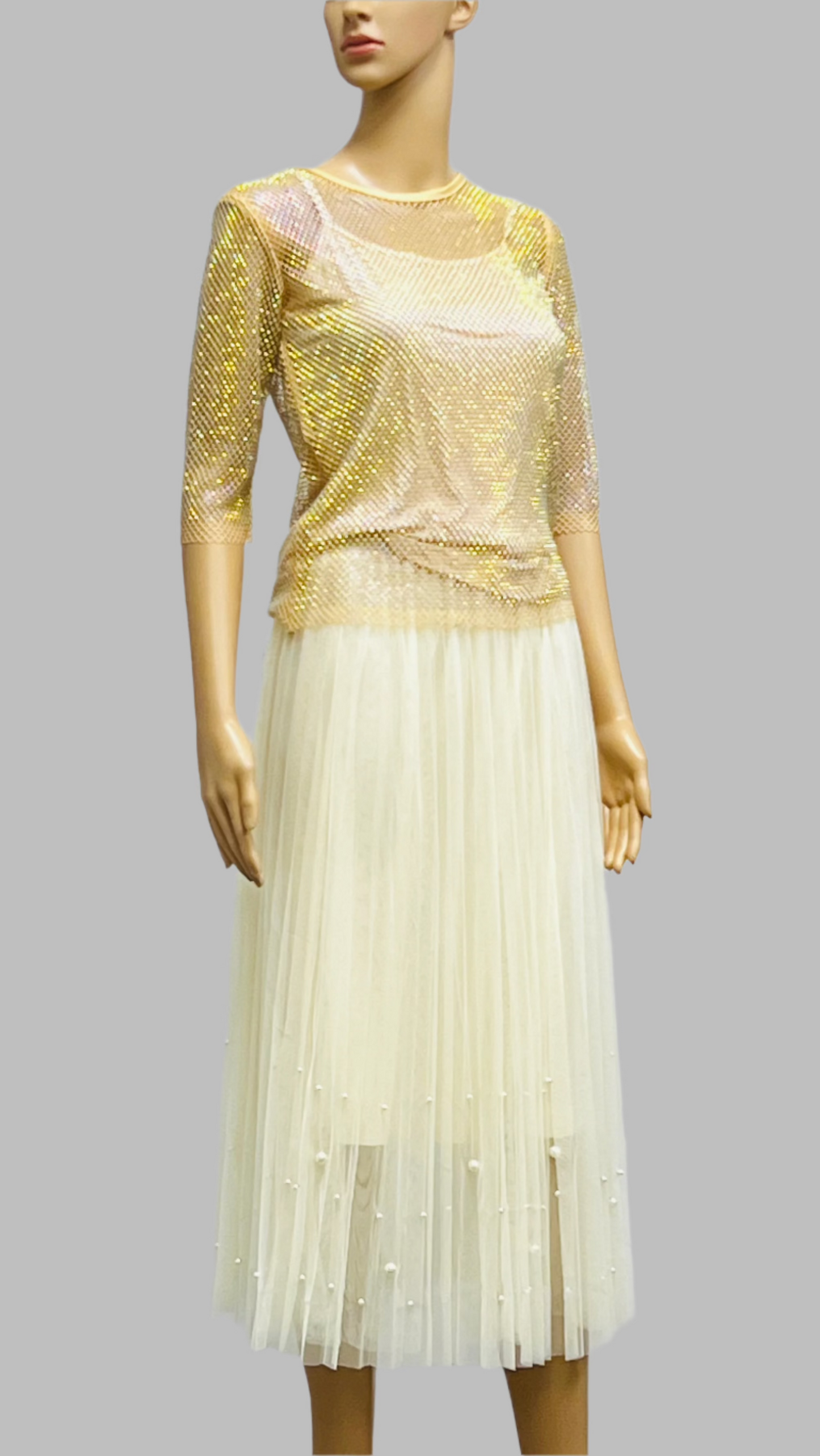 Fairy pleating mesh Skirt with vary size Pearls at hem (Cream)