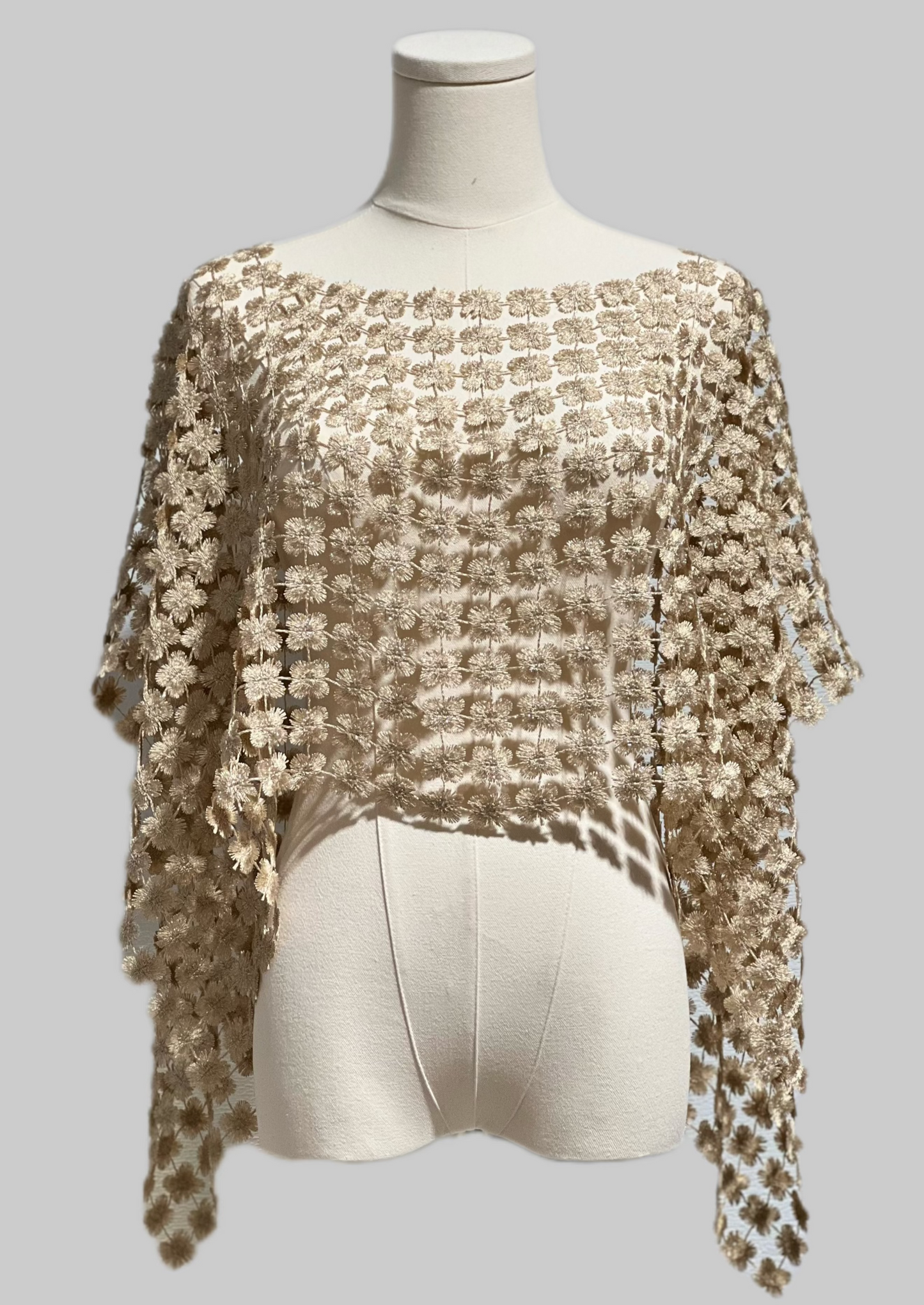 Lace Poncho (Champagne)