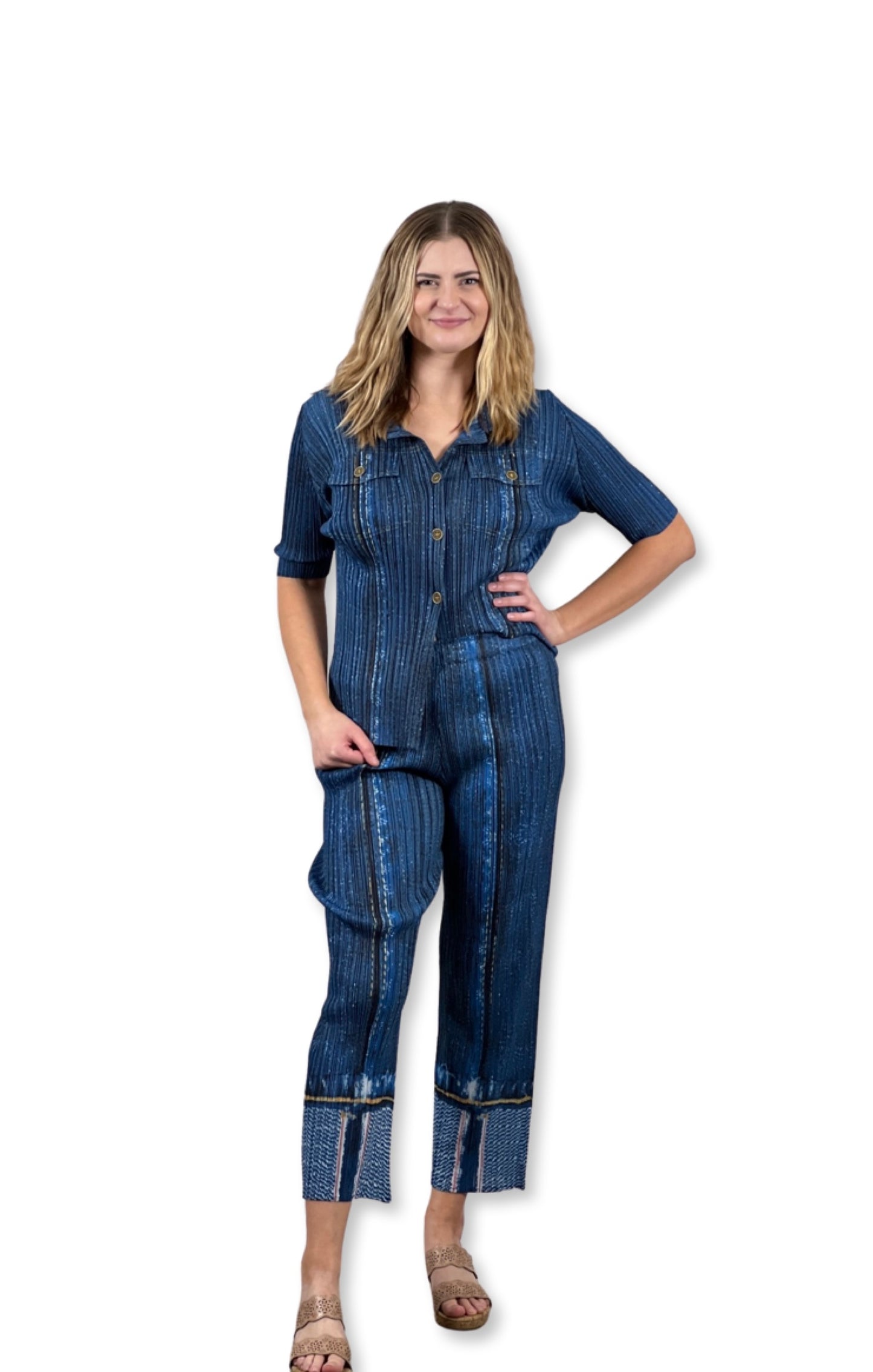 Denim Look Pleating pocket shirt