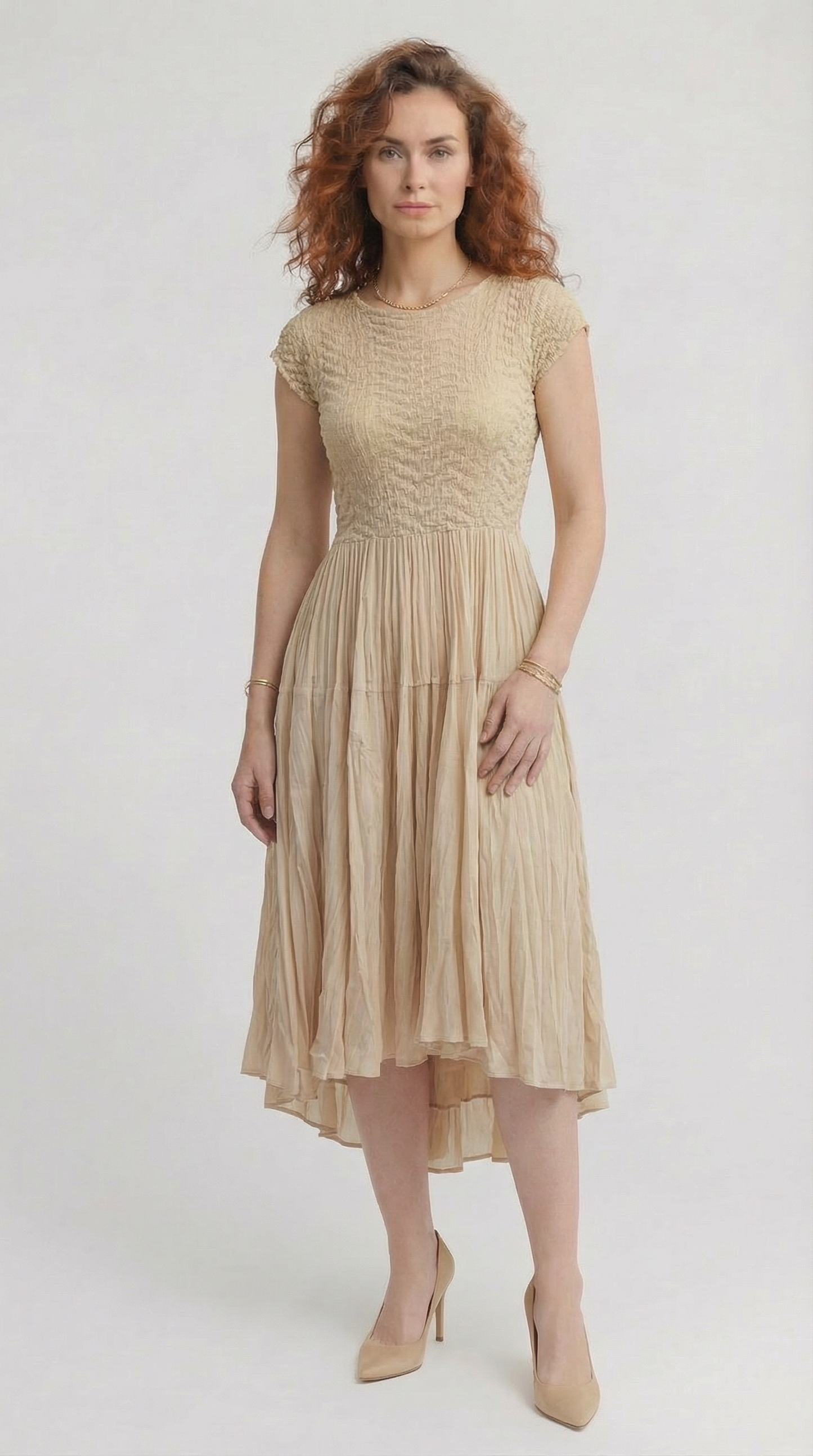 Pleated dress with Cupsleeves  (Apricot)