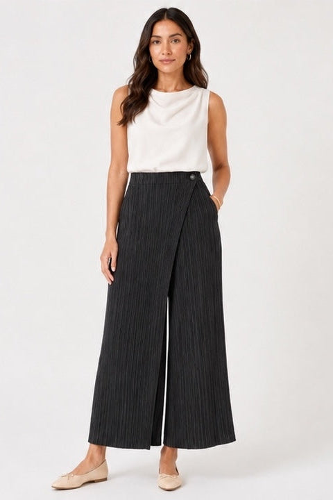 Pleated Pants with Pockets+Overlay front  (Black)