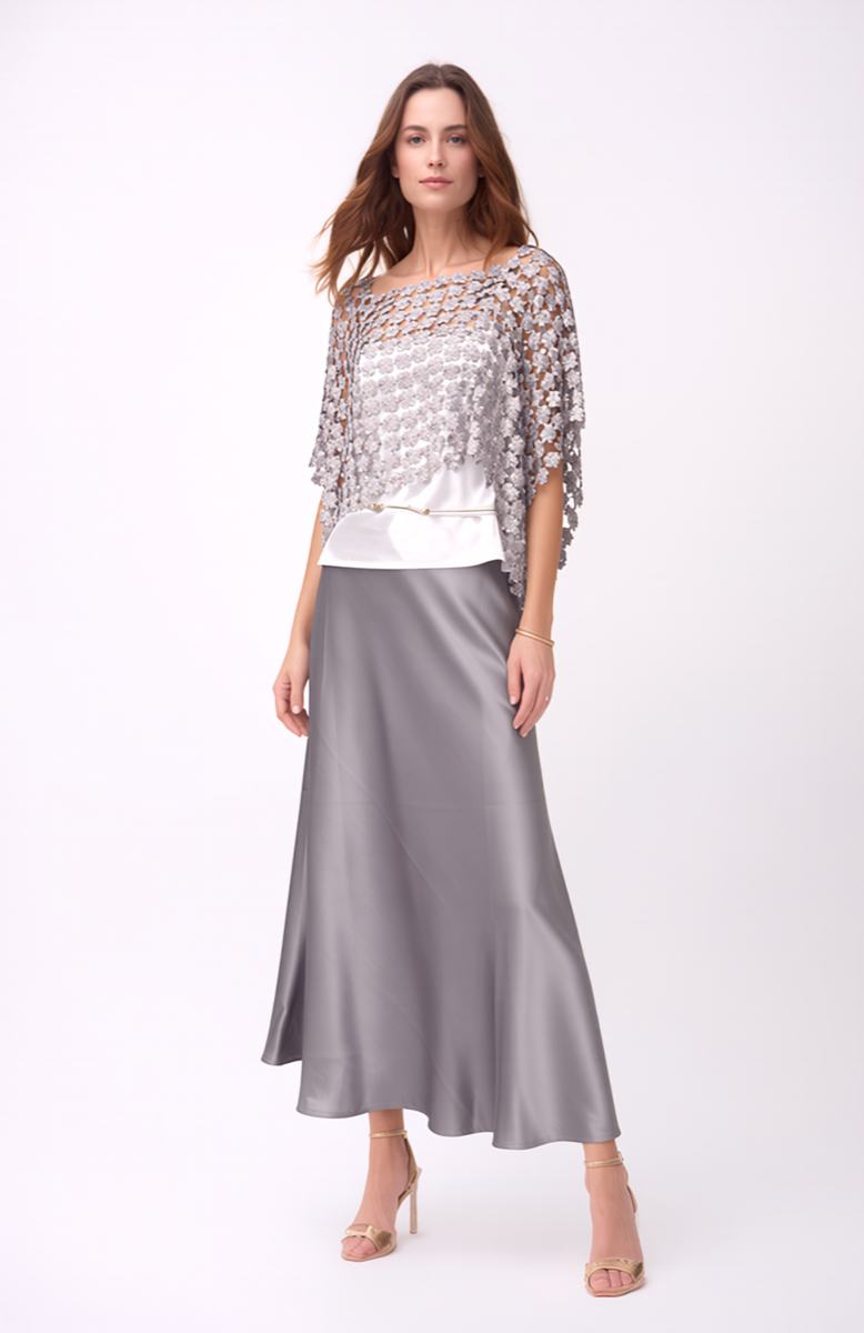Lace Poncho (Silver)