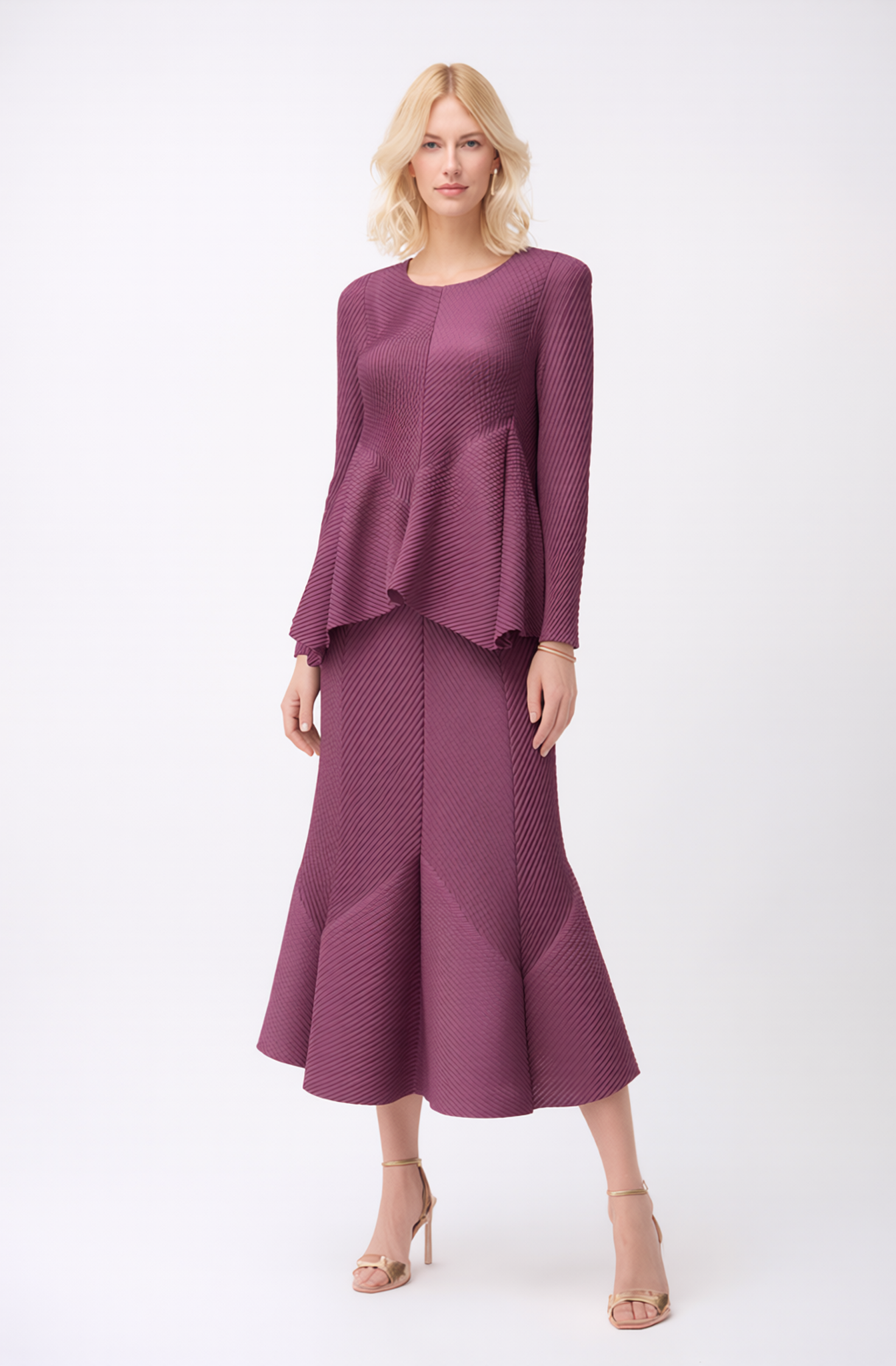 Pleated  Flare skirt - Berry