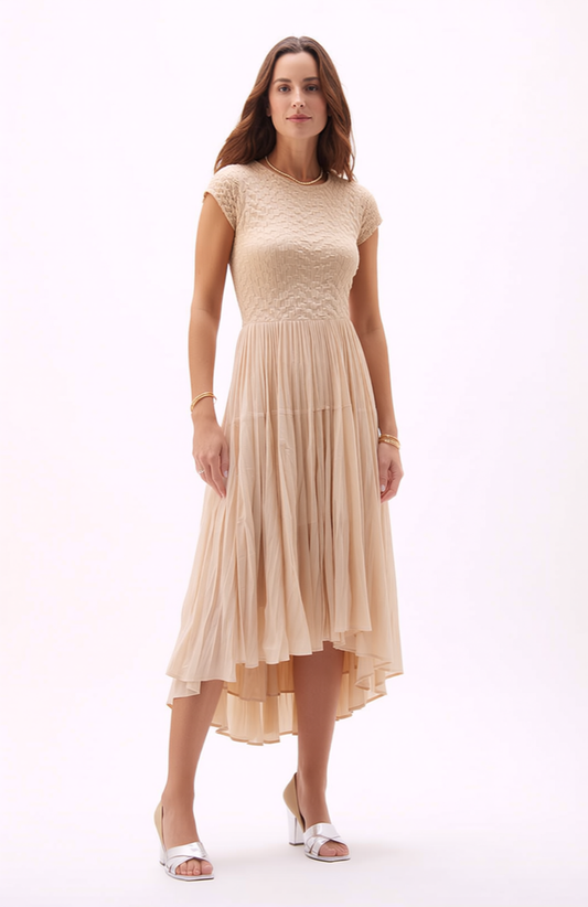 Pleated dress with Cupsleeves  (Apricot)