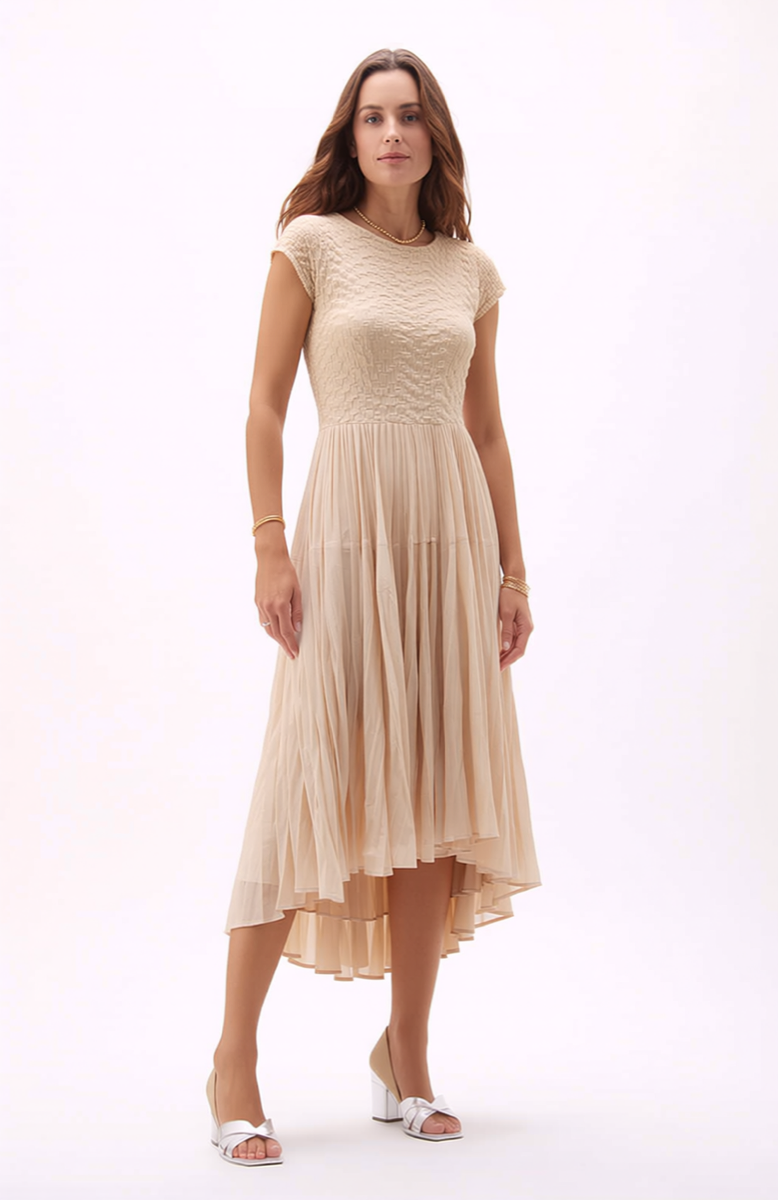 Pleated dress with Cupsleeves  (Apricot)