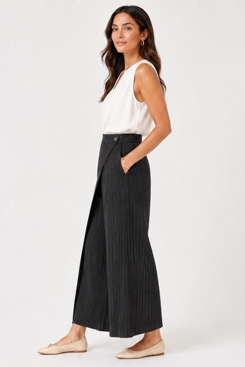 Pleated Pants with Pockets+Overlay front  (Black)