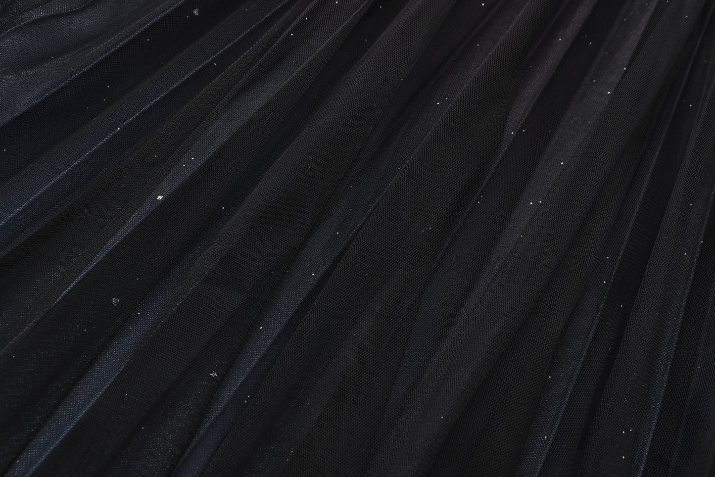 pleating mesh Skirt with ombre effect and glitters (Black)