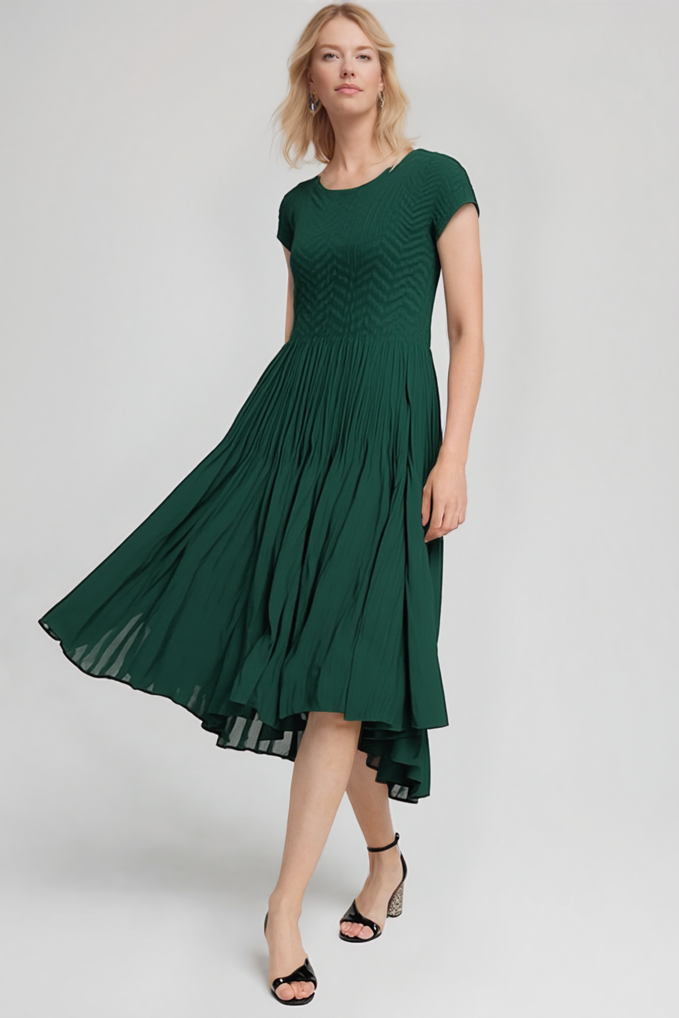 Pleated dress with Cupsleeves  ( Dark Green)