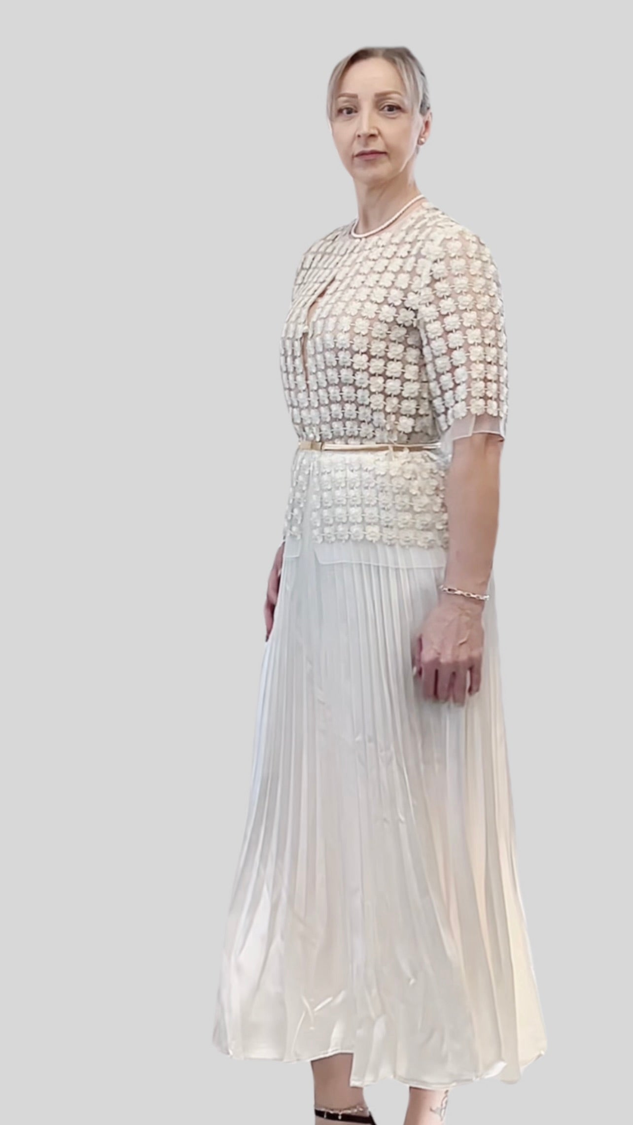 Short Lace Organza shirt with 3/4 sleeves  (Ivory)