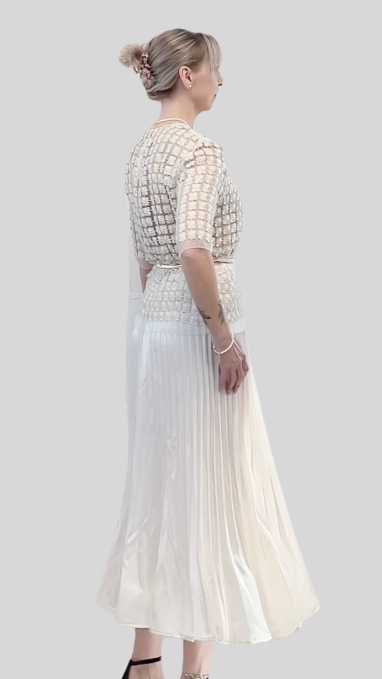 Short Lace Organza shirt with 3/4 sleeves  (Ivory)