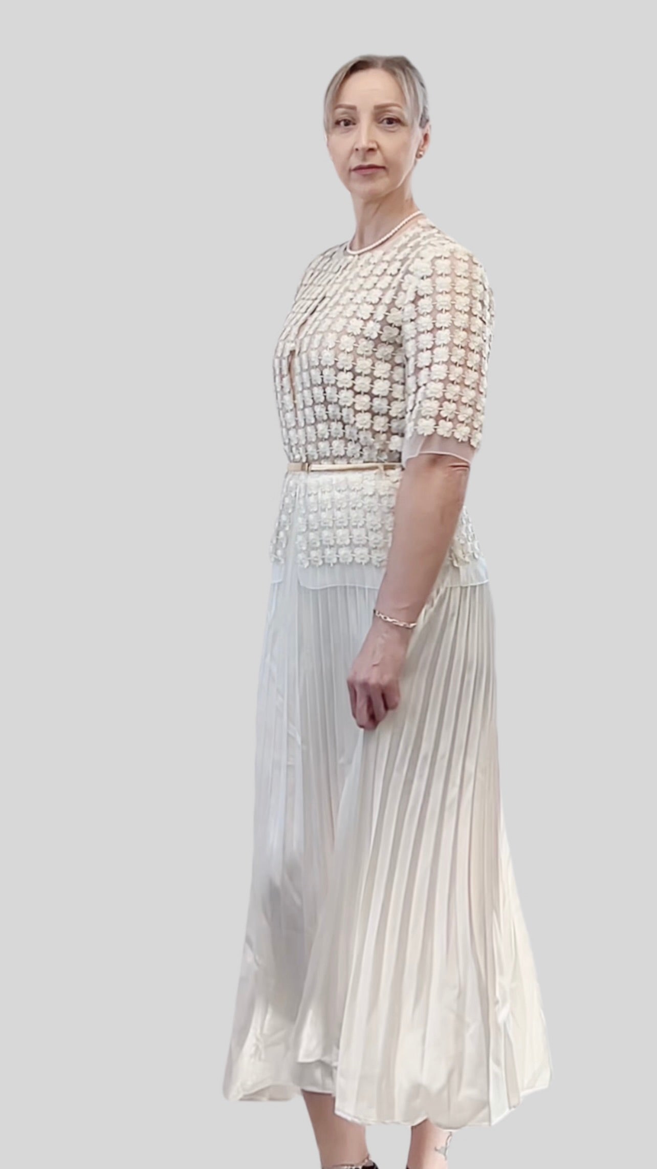 Short Lace Organza shirt with 3/4 sleeves  (Ivory)