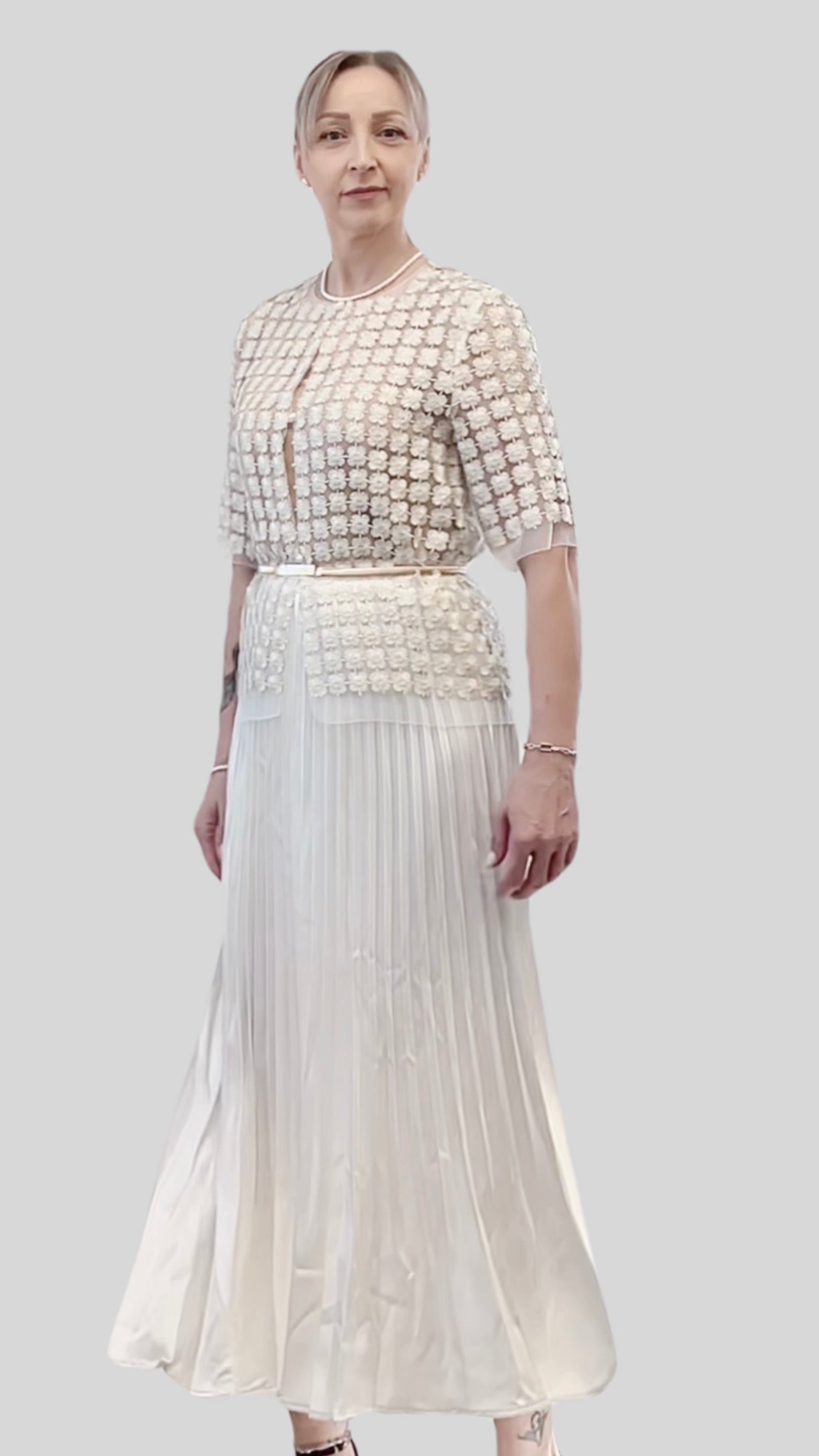 Short Lace Organza shirt with 3/4 sleeves  (Ivory)