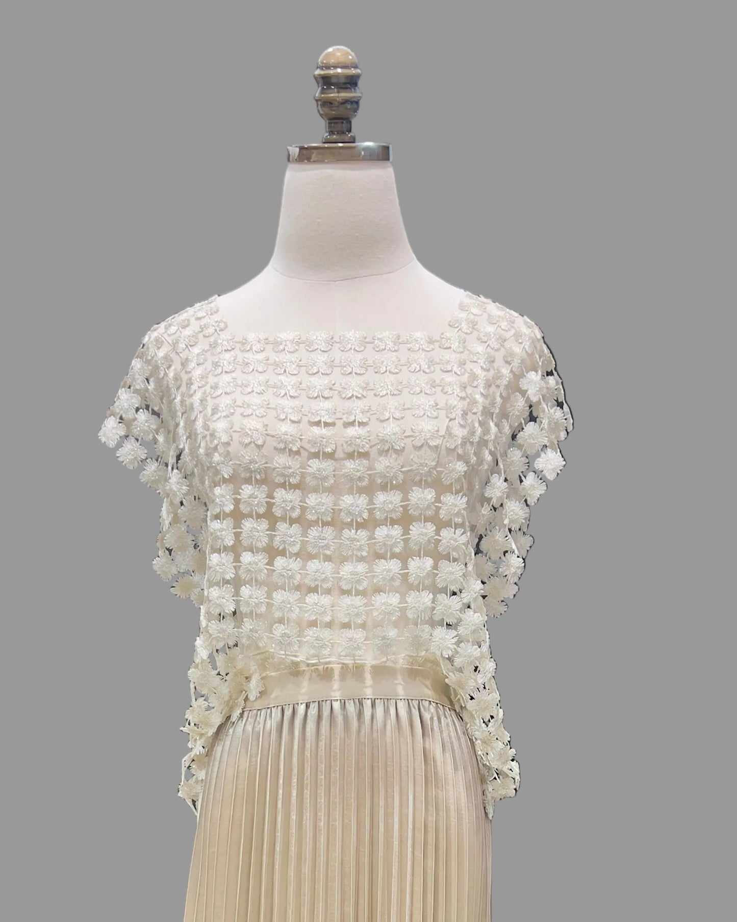 Lace Vest  (Ivory)