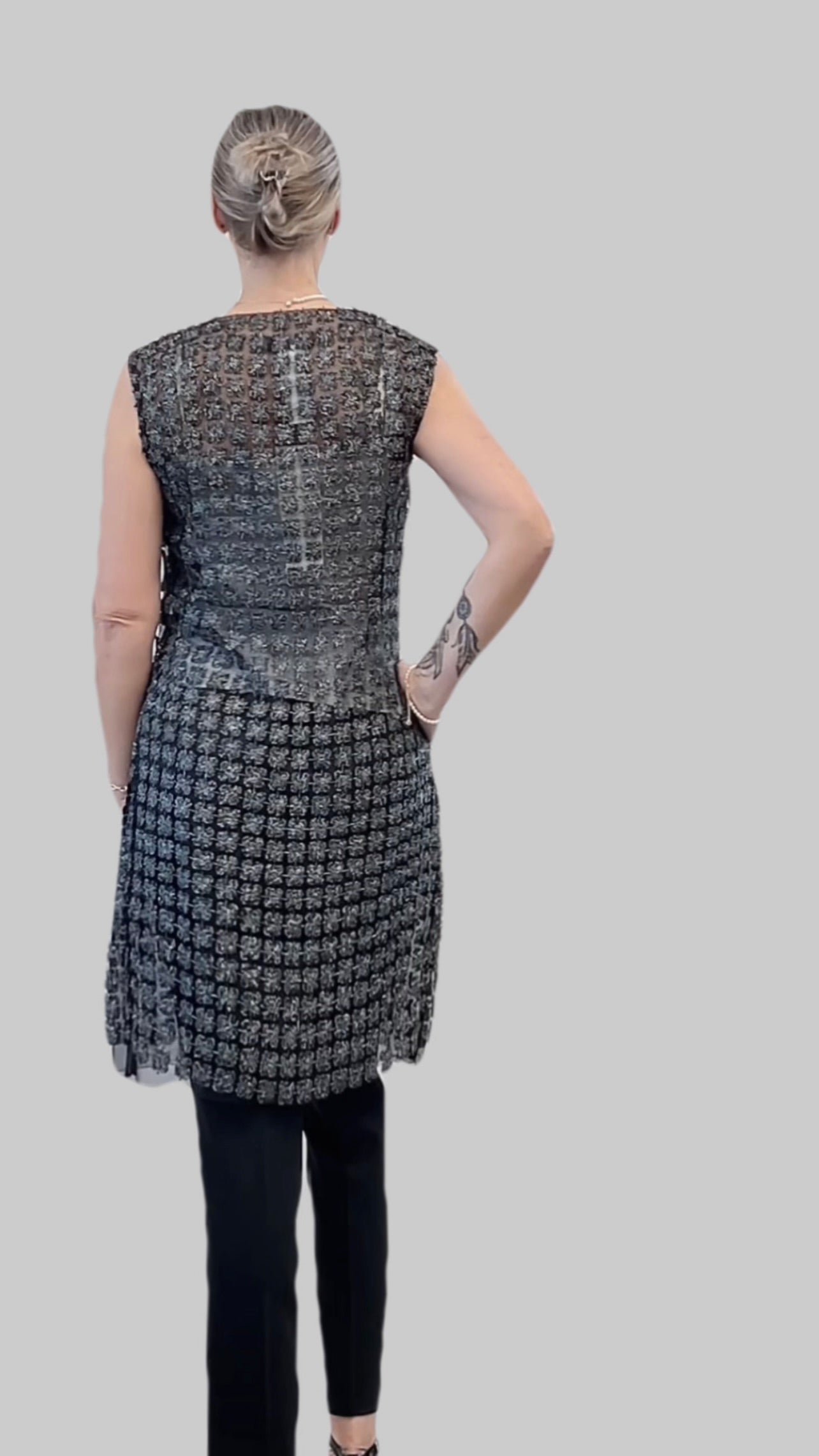 Lace Organza sleeveless Vest  (Black)