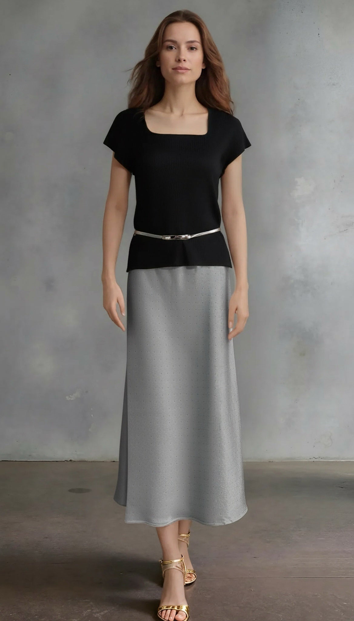 Pleating Short Sleeves Top- Soft Square - Black