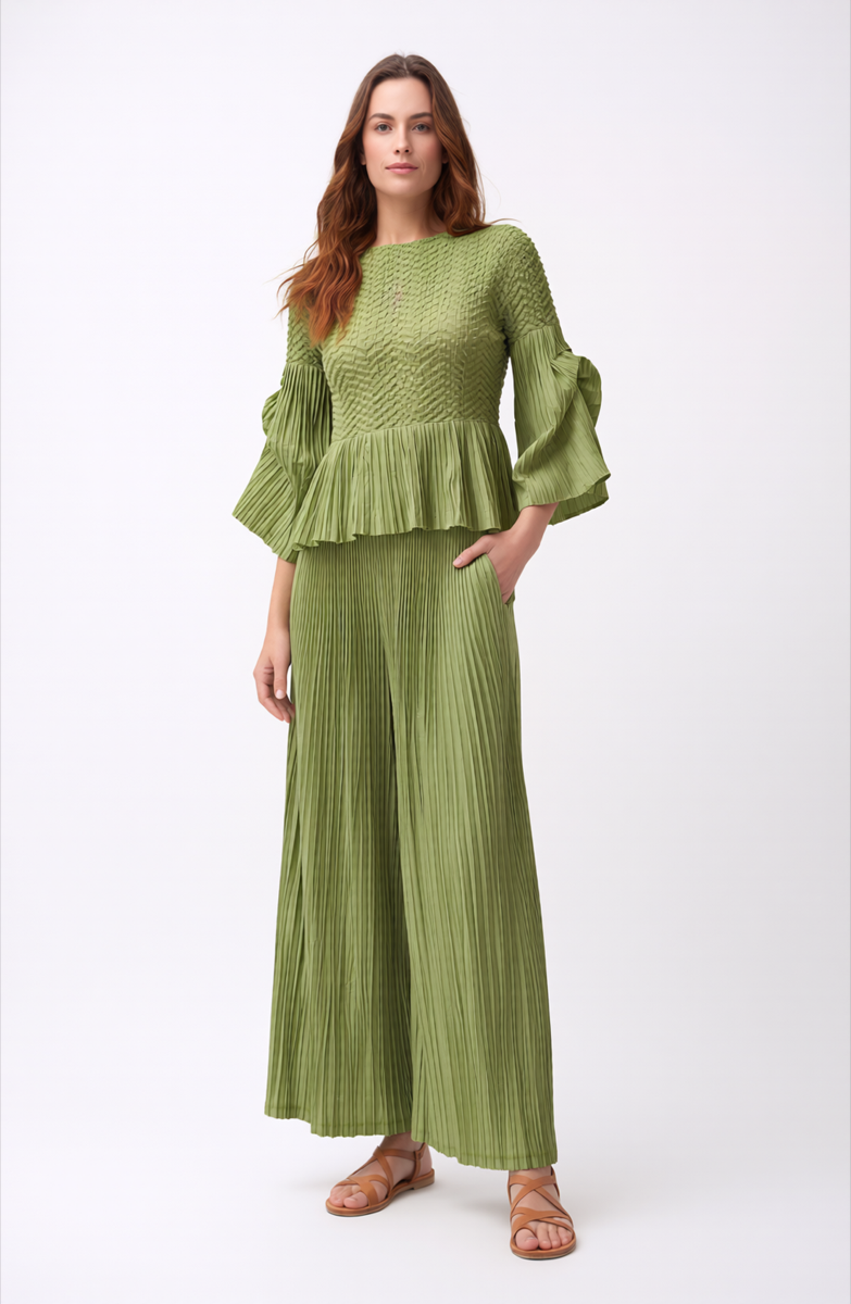 Pleated blouse top with flared sleeves & sweep (Green)