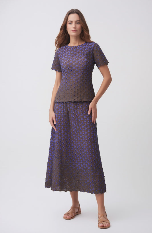 Pleating Short Sleeves Top- Shadow Tri (Blue)